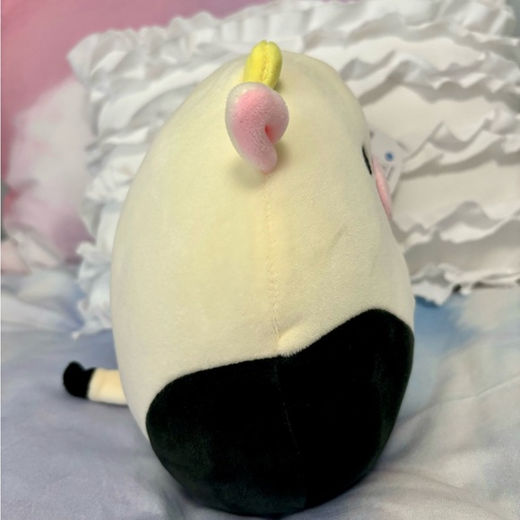 BNWT Connor the Cow Squishmallow - Picture 4 of 4